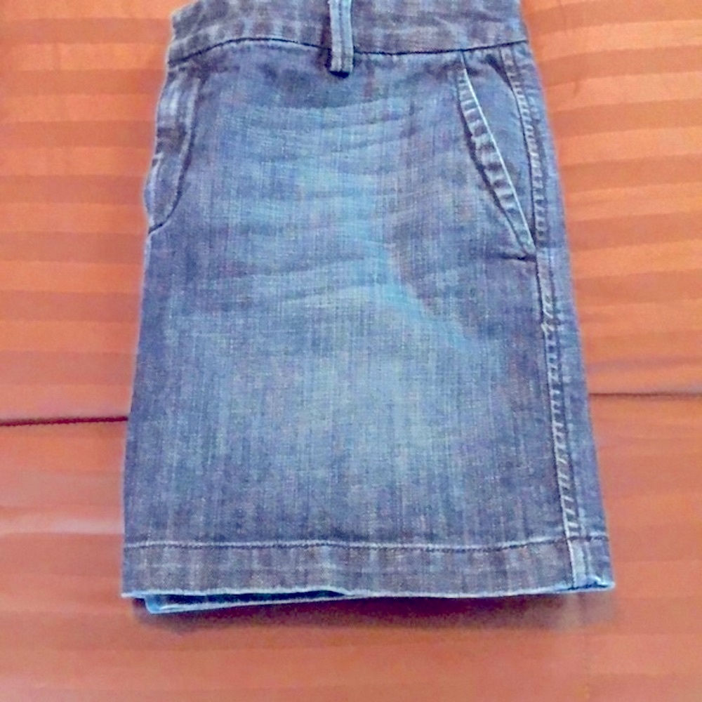 Gap denim mini skirt